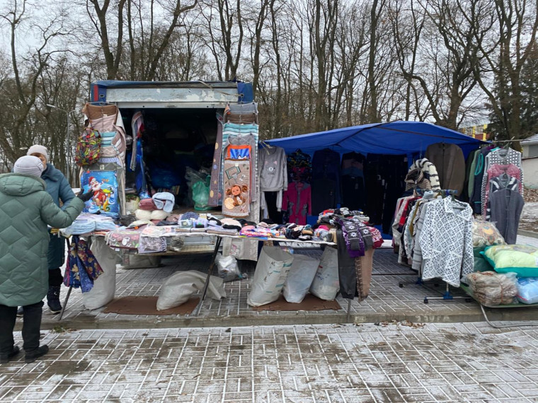 На территории Белгородского района продолжается проведение ярмарочных мероприятий. На территории Белгородского района продолжается проведение ярмарочных мероприятий.