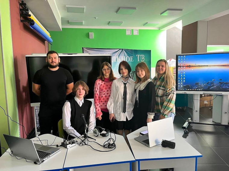 Учреждения культуры и библиотечной сети Белгородского района принимают участие в межведомственном культурно-образовательном проекте «Культура для школьников». Учреждения культуры и библиотечной сети Белгородского района принимают участие в межведомственном культурно-образовательном проекте «Культура для школьников».
