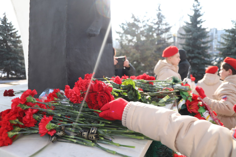 День памяти о россиянах, исполнявших служебный долг за пределами Отечества. День памяти о россиянах, исполнявших служебный долг за пределами Отечества.