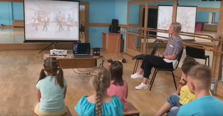 Культурно-досуговые учреждения Белгородского района присоединились к всероссийской акции «Культурная суббота. Танцы народов России детям».