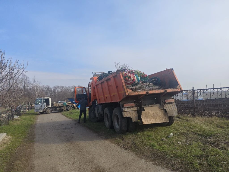 В Белгородском муниципальном округе прошёл весенний субботник.
