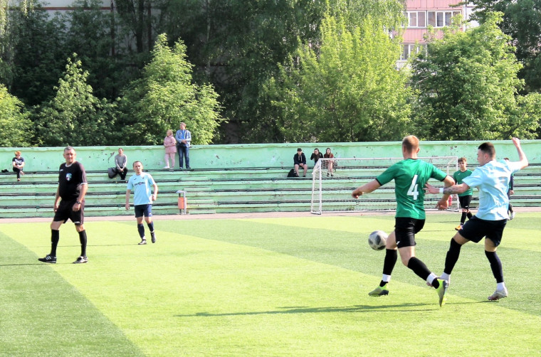 Спортсмены Белгородского района успешно выступают в Первенстве Белгородской области по футболу.