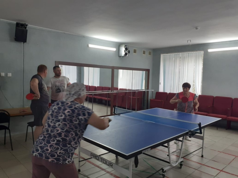 Жители Белгородского района приняли участие в турнире по настольному теннису.