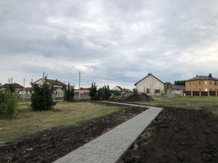 Новую игровую зону оборудовали в Новосадовском поселении.