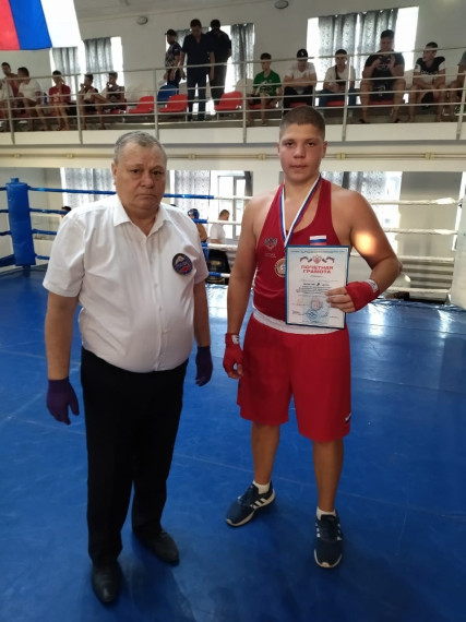Спортсмены Белгородского района заняли призовые места в Первенстве ЦСФСО профсоюзов «Россия» по боксу.