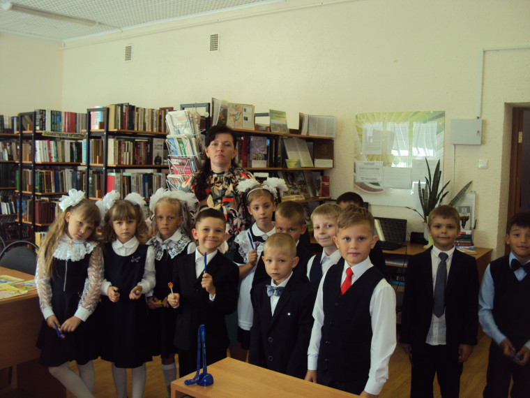 В библиотеке села Мясоедово провели ознакомительный урок для первоклассников.
