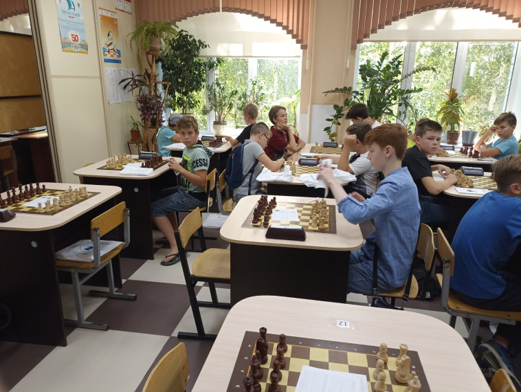 Обучающиеся детско-юношеской спортивной школы района поучаствовали в Первенстве Белгородской области по шахматам.