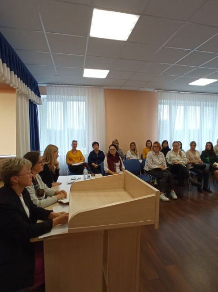 Педагоги-психологи общеобразовательных организаций Белгородского района приняли участие в образовательном семинаре.