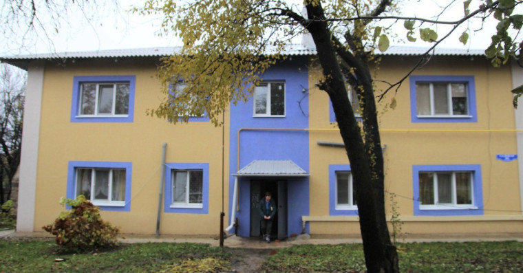 В Весёлой Лопани по губернаторской программе завершено утепление фасадов трёх многоквартирных домов.