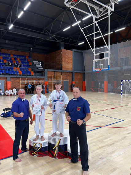 Юные спортсмены Белгородского района приняли участие в празднике по киокушин карате.
