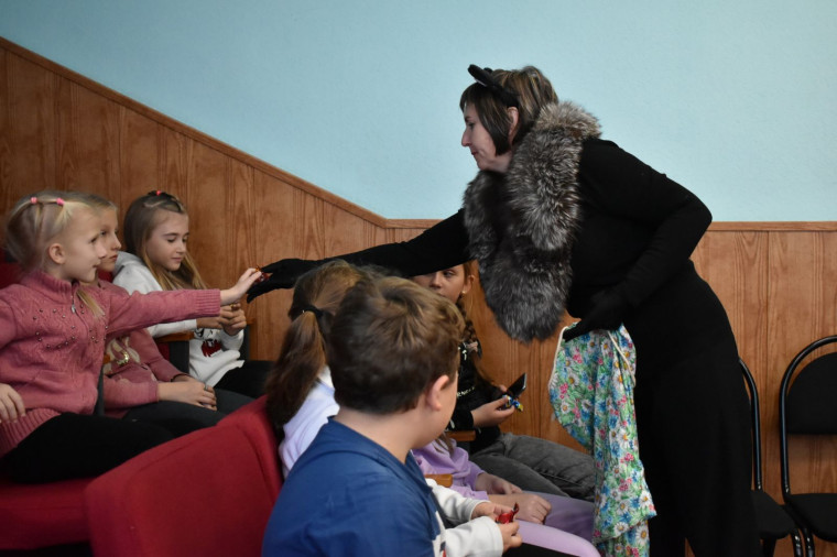 Ребята из поселка Новосадовый приняли участие в детской викторине «Добрые сказки».