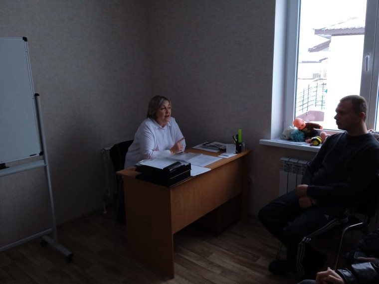 Сотрудники «Комплексного центра социального обслуживания населения» провели информативное мероприятие для детей-сирот в Беловском.