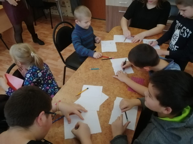 Для воспитанников «Разуменского дома детства» провели тренинг, направленный на формирование коммуникативной компетентности.