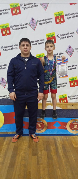Воспитанник ДЮСШ Белгородского района завоевал третье место во Всероссийском турнире по вольной борьбе.