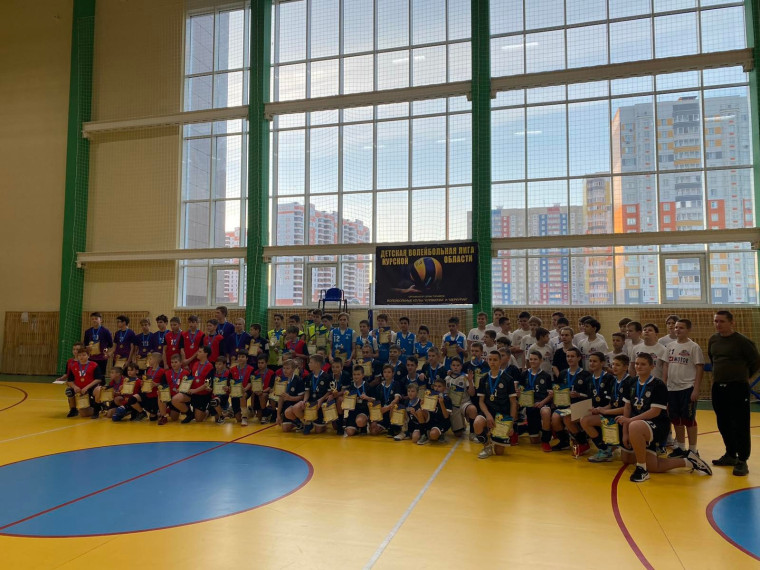 Юные спортсмены из Белгородского района участвуют в серии турниров «Детской волейбольной лиги Курской области 2022/23».