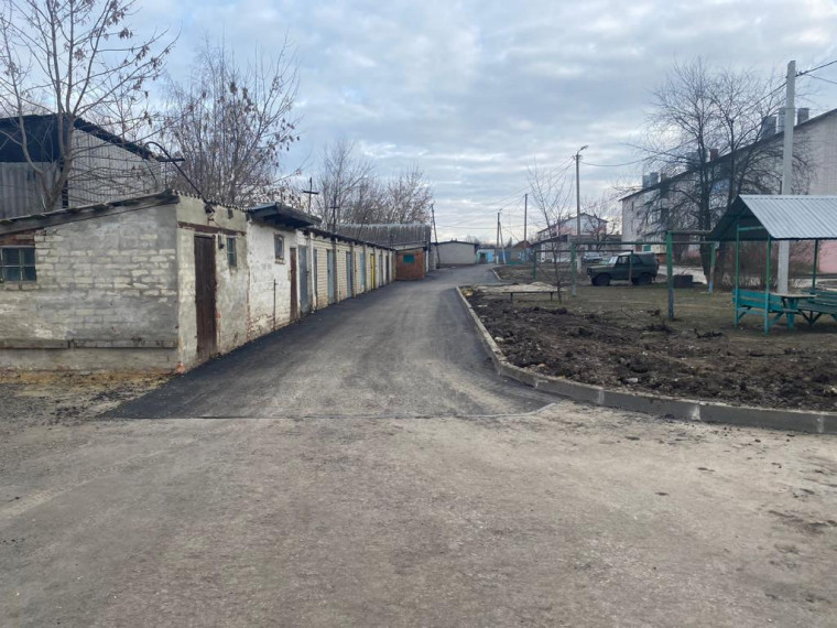 В текущем году в посёлке Октябрьский благоустроили дворовую территорию.