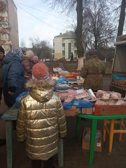 В поселениях Белгородского района продолжаются продовольственные ярмарки.