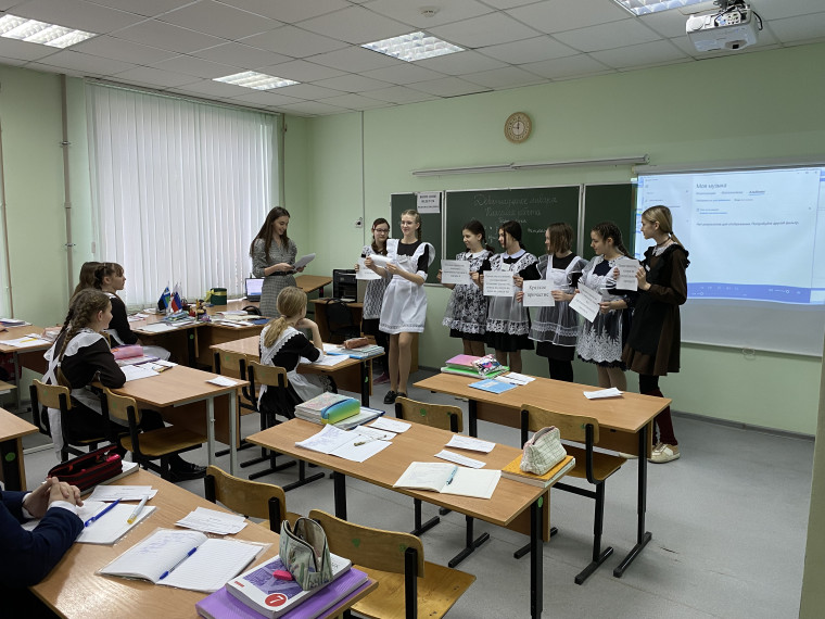 Педагог Разуменской СОШ №1 победила в муниципальном этапе Всероссийского конкурса «Учитель года – 2023».