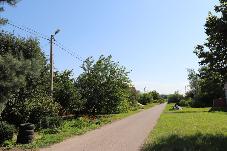 По инициативе местных жителей в посёлке Майский провели сети наружного освещения.