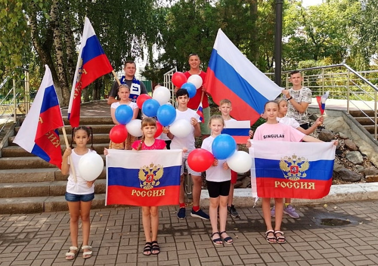 День государственного флага отмечают в Белгородском районе.