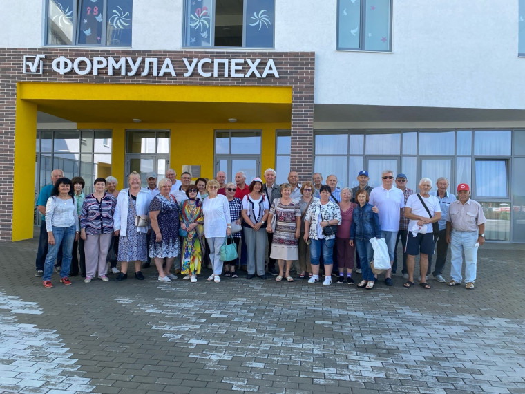 В Белгородском районе побывали жители старшего поколения из областного центра.