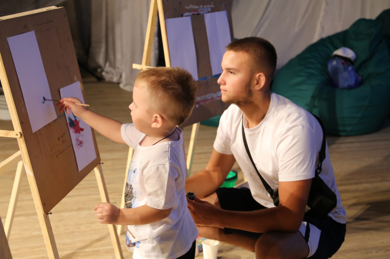 Первые мероприятия в рамках проекта «ZOV семей: культурный марафон» прошли в Майском РДК.