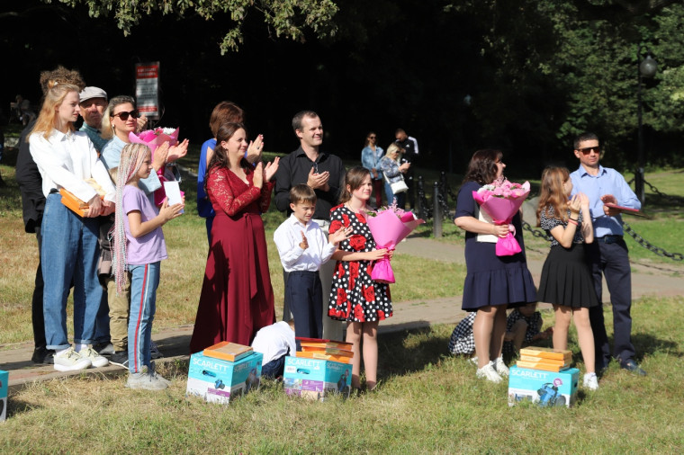 В Белгородском районе состоялся I фестиваль многодетных семей «Традициям быть!».