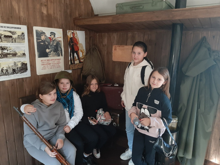 Школьники Белгородского района посетили музей-заповедник «Прохоровское поле».