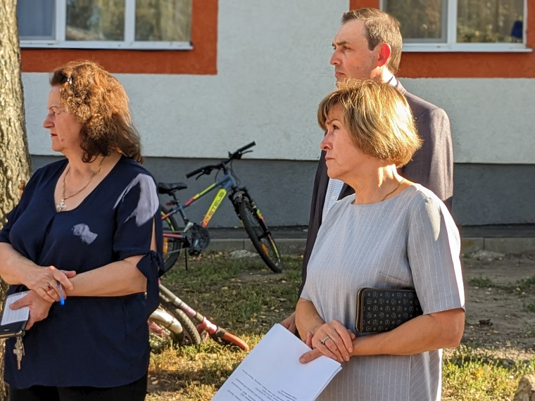 Анна Куташова встретилась с жителями Бессоновки по вопросу капремонта их многоквартирных домов.