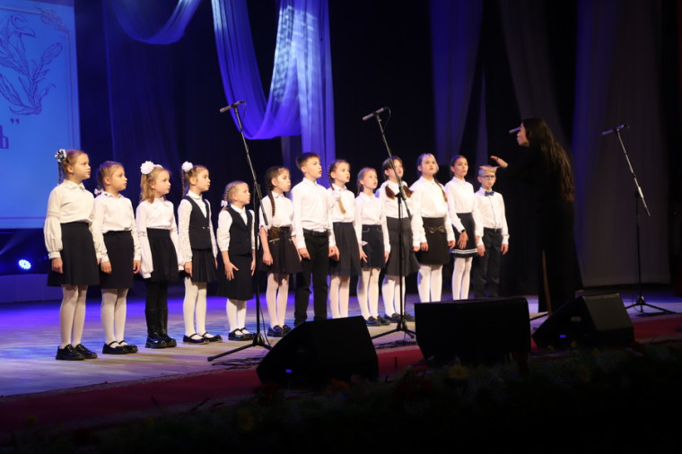 Гала-концерт XII открытого регионального фестиваля духовной музыки и искусства «Покровский фестиваль» прошёл в Белгородском районе.
