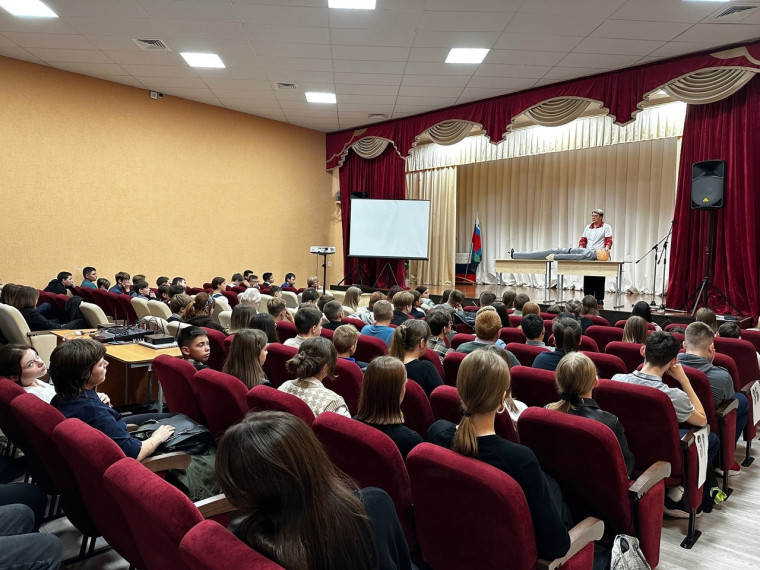 Для школьников Белгородского района прошли уроки по оказанию первой медицинской помощи «Будь готов».