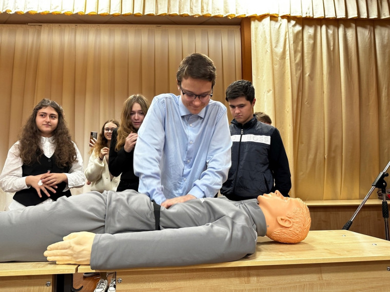 Для школьников Белгородского района прошли уроки по оказанию первой медицинской помощи «Будь готов».