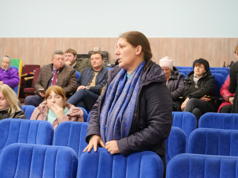 Анна Куташова встретилась с жителями Беломестненского поселения.