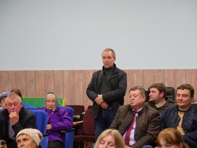 Анна Куташова встретилась с жителями Беломестненского поселения.