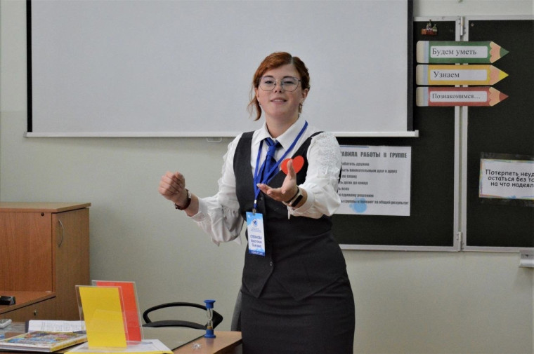 Учитель начальных классов Тавровской «Формулы Успеха» представит Белгородскую область на всероссийском этапе конкурса «Педагогический дебют».