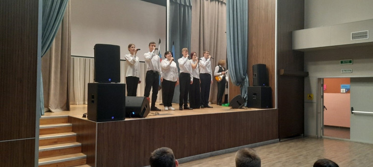 Обучающиеся «Вектора Успеха» встретились с учениками гимназии №60 имени 200-летия города Луганска.
