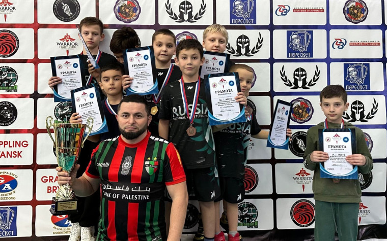 Юные борцы ДЮСШ Белгородского района пополнили копилку наград достойно выступив на турнире «Кубок WARRIOR».
