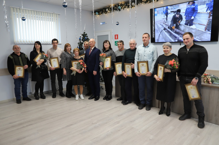 Сотрудники энергетической отрасли Белгородского района отметили профессиональный праздник.