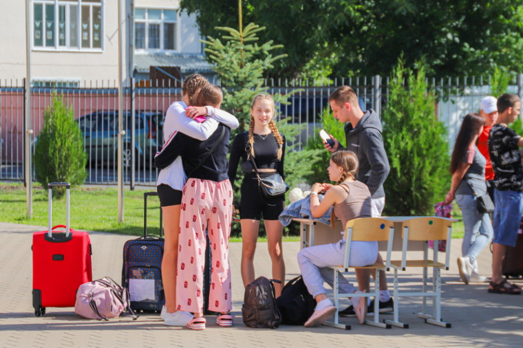 1085 школьников из Белгородского района провели свои каникулы в летних лагерях.