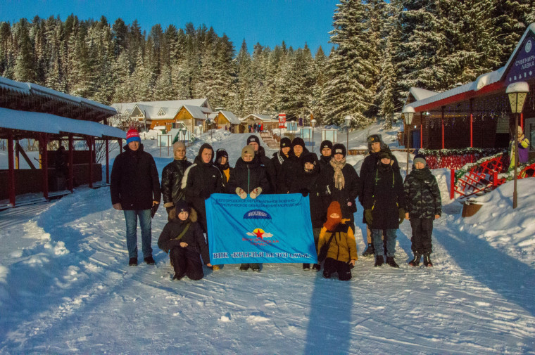 Курсанты военно-патриотического клуба «Крылья Белогорья» провели зимние каникулы в увлекательном путешествии по нашей стране.