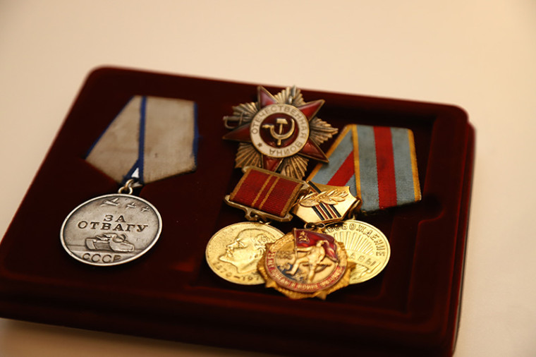 Полицейские передали в музей награды ветерана Великой Отечественной войны.
