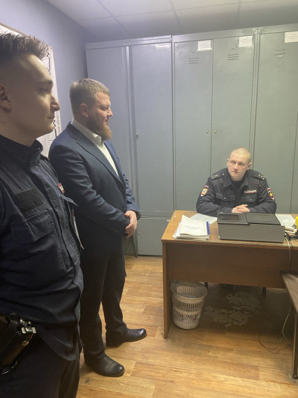 Председатель Общественного совета при ОМВД России по Белгородскому району проинспектировал условия содержания лиц, доставляемых в отдел.