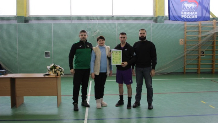 Команда ОМВД России по Белгородскому району стала серебряным призером футбольного турнира.
