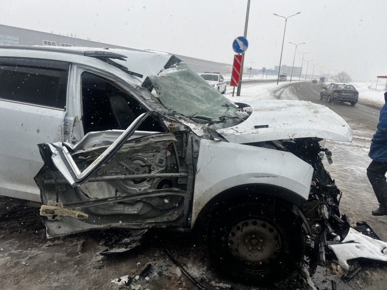 В период  с 16 по 23 января 2024 года на территории Белгородского района произошло 5 дорожно-транспортных происшествий, в результате которых ранено 8 человек (из них 1 несовершеннолетний)..