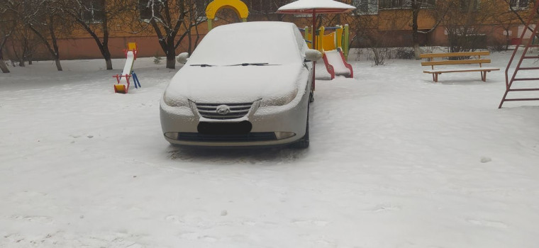 В Белгородском районе автоинспекторы отреагировали на публикацию о неправильной парковке в одном из дворов поселка Дубовое.