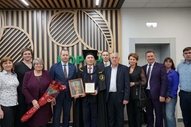 Доктор сельскохозяйственных наук, профессор Белгородского ГАУ стал лауреатом Премии имени Василия Яковлевича Горина.