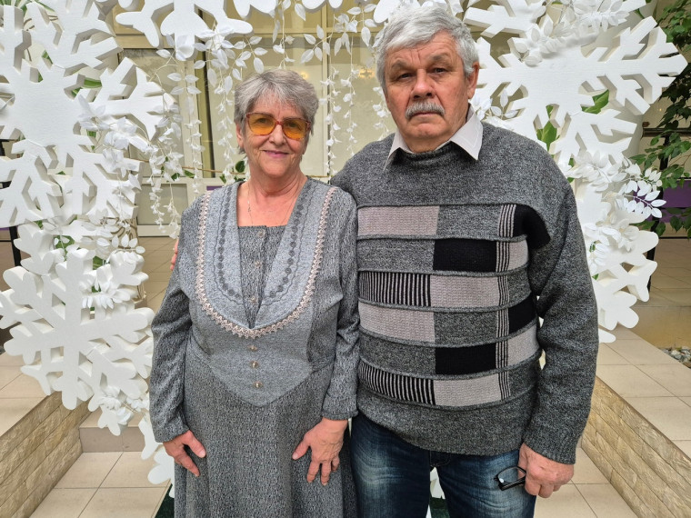 Пять семейных пар из Белгородского района отпраздновали юбилеи супружеской жизни.