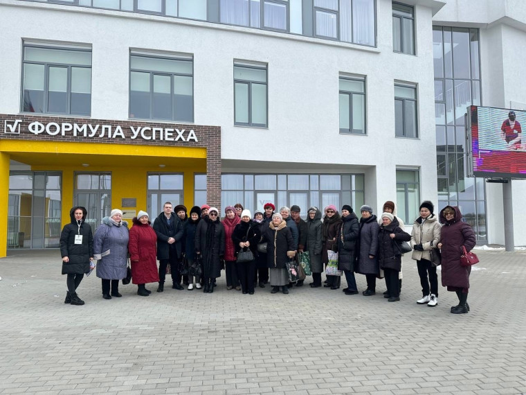Пенсионеры Белгородского района продолжают путешествовать по муниципалитету в рамках проекта «К соседям в гости» – «У себя в гостях».