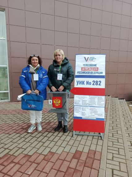 В поселениях Белгородского района люди, которые по уважительной причине не могут посетить избирательный участок, голосуют вне помещения.
