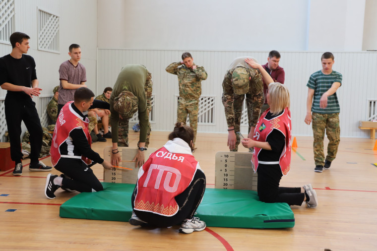 В Белгородском районе прошёл муниципальный этап Всероссийской военно-патриотической игры «Зарница 2.0».